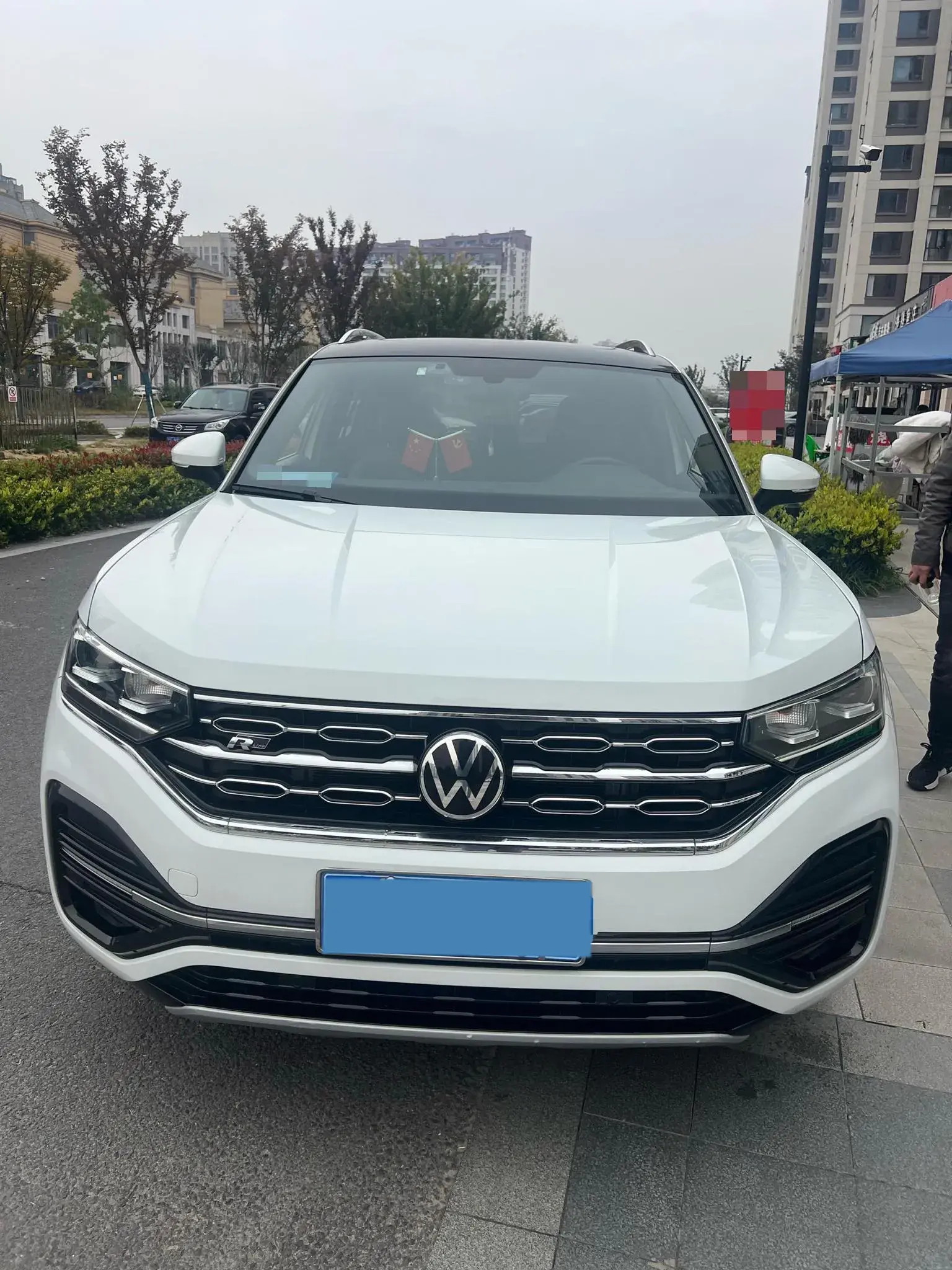 2019 VOLKSWAGEN TAYRON thumbnail 2