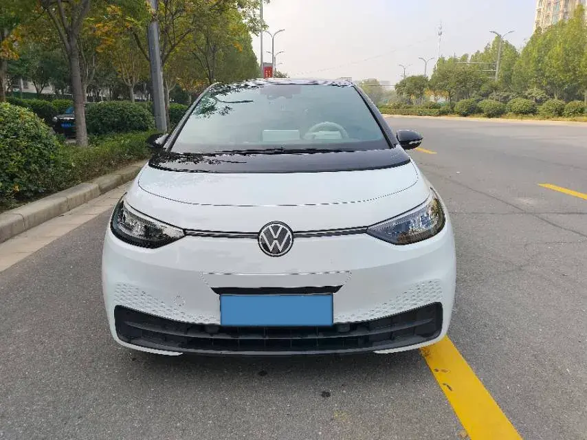 2023 VOLKSWAGEN ID.3 thumbnail 2