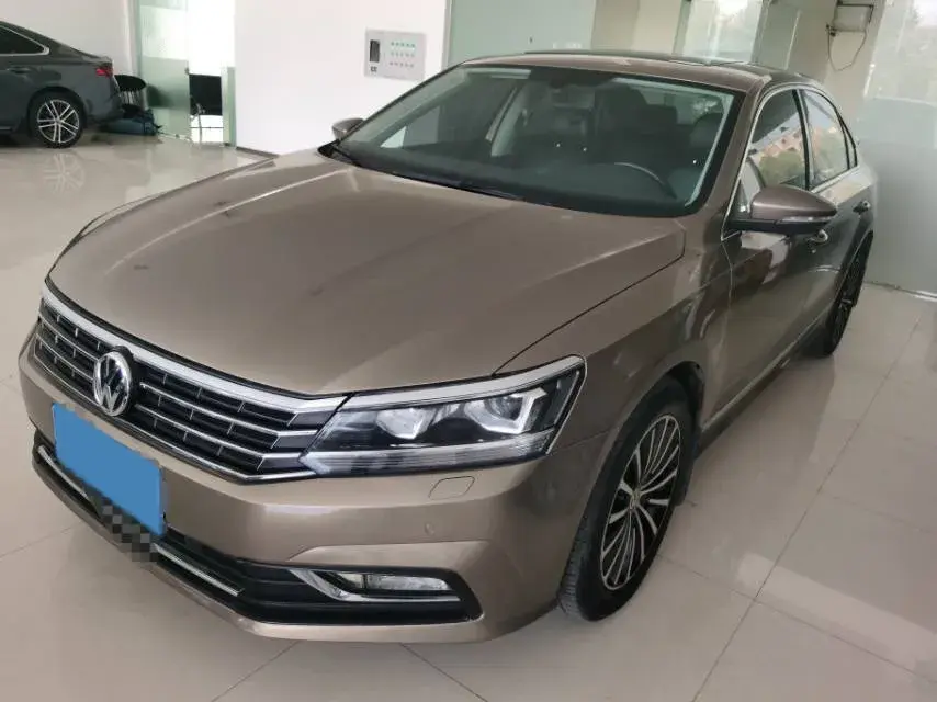 2017 Volkswagen Passat 1.8T 180HP L4 7DCT