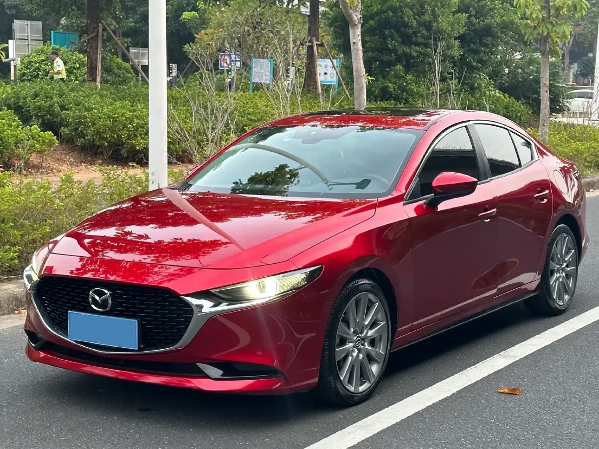 2020 Mazda 3 Axela 2.0L 158HP L4 6AT