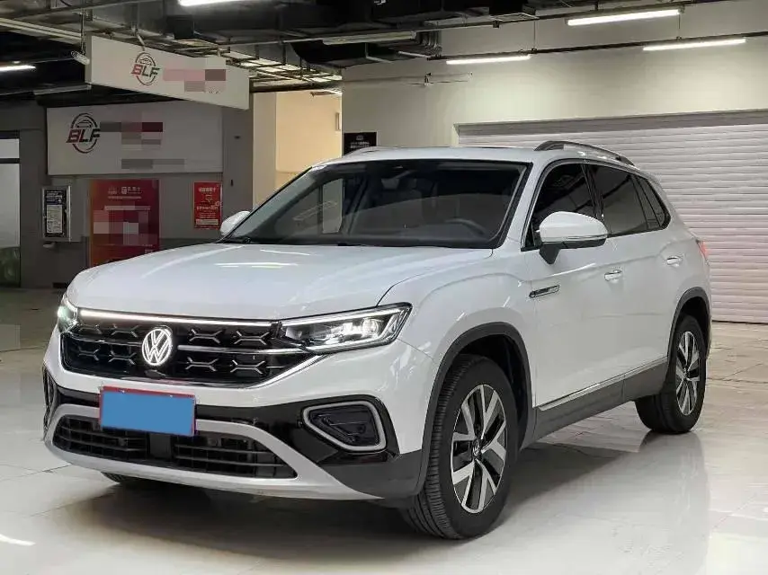 2023 Volkswagen Tayron 1.5T 160HP L4 7DCT