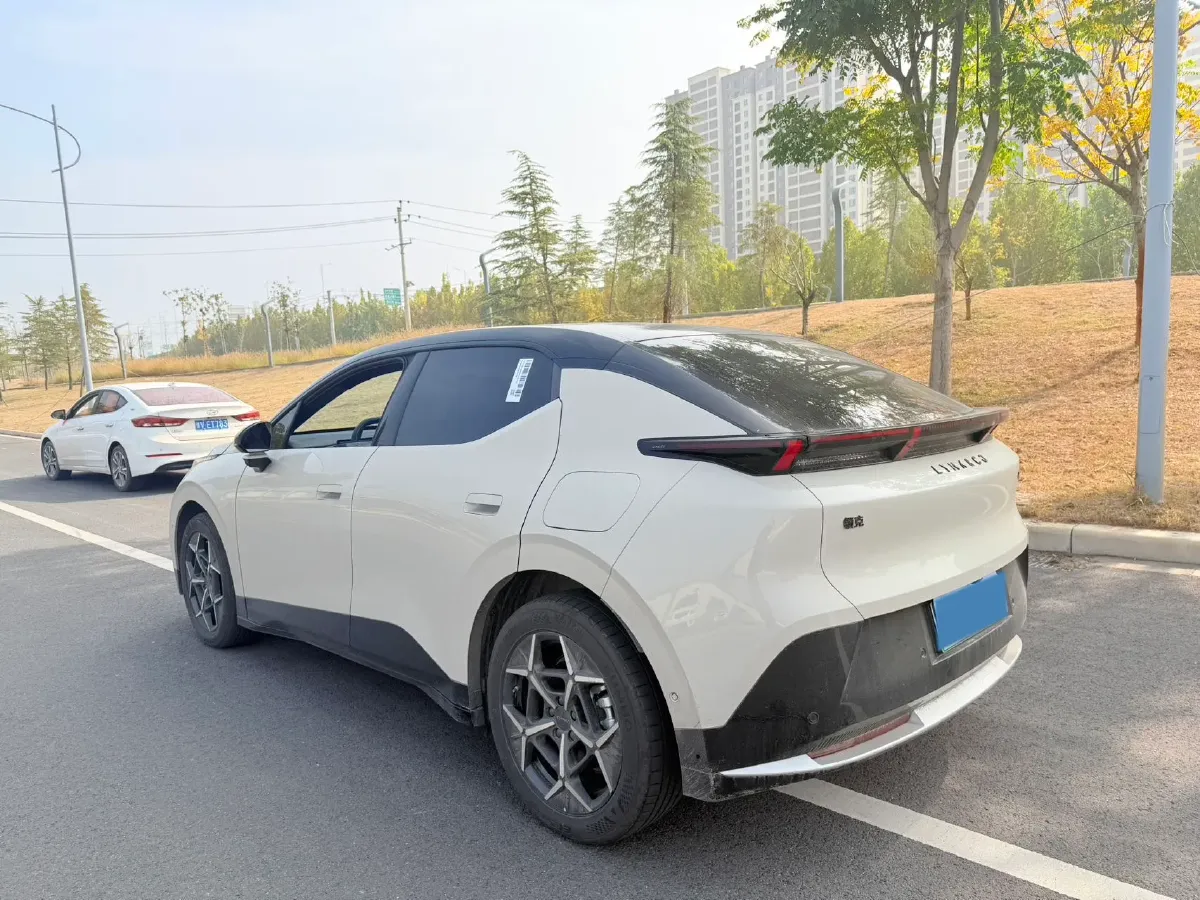 2025 LYNK&CO Z20 BEV 61.47KWH,autocango,china used car exporter,china ev exporter,chinese used car exporter,chinese used ev exporter