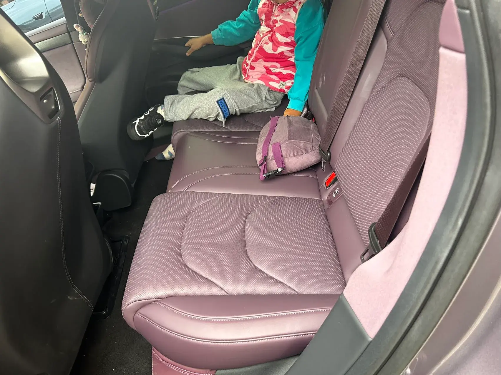 2024 MI SU7 thumbnail 4