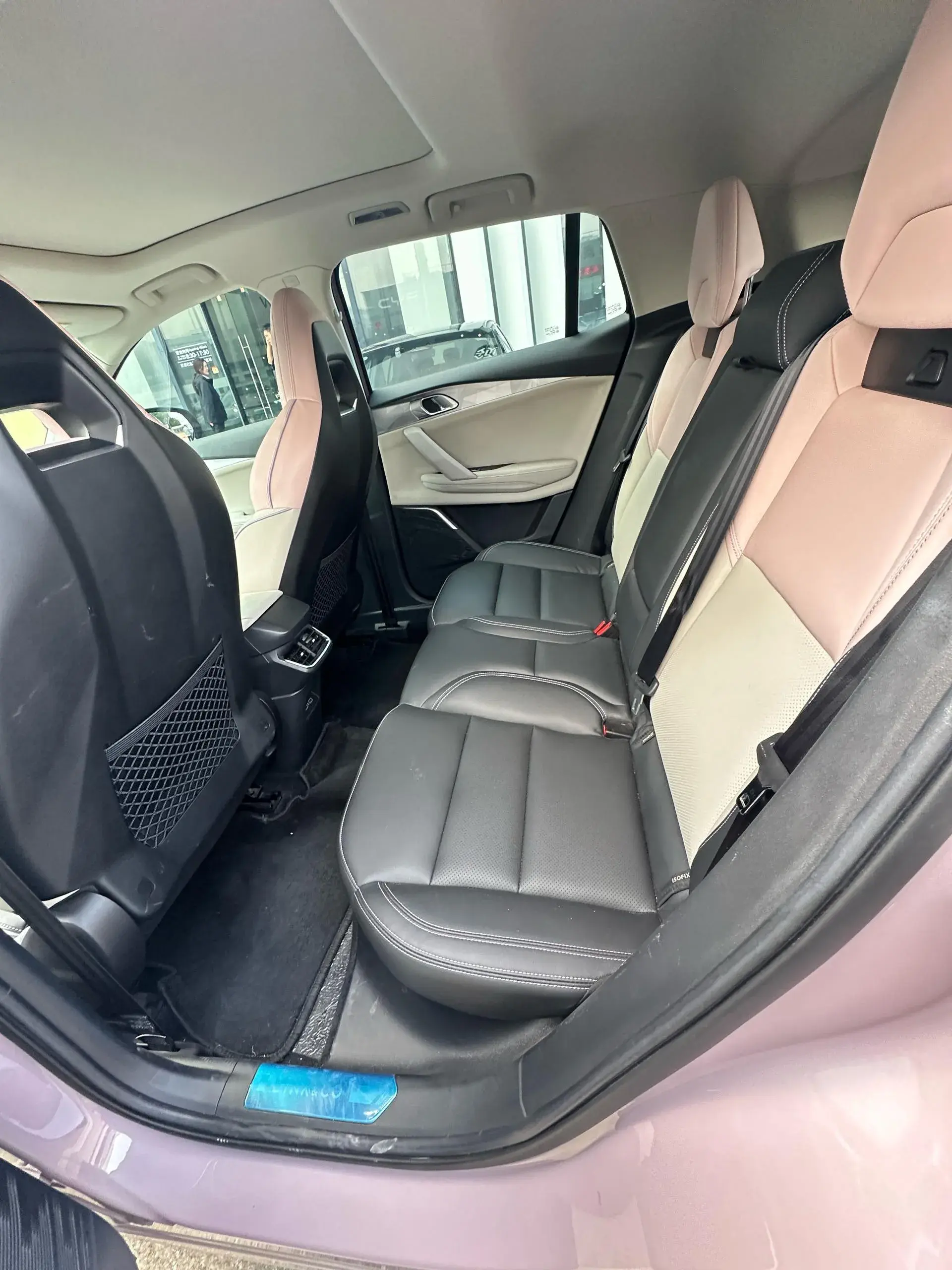 2022 LYNK&CO 06 thumbnail 4