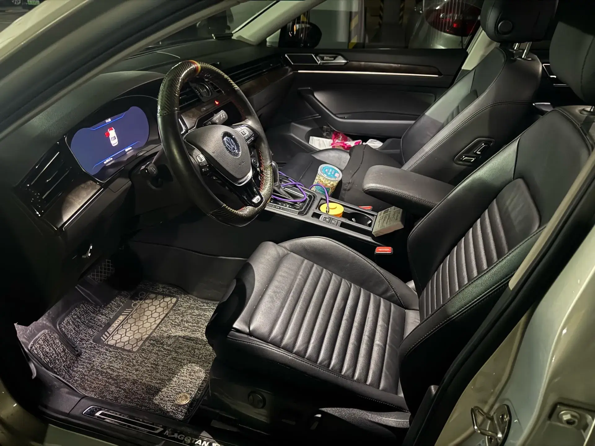 2018 VOLKSWAGEN MAGOTAN thumbnail 2