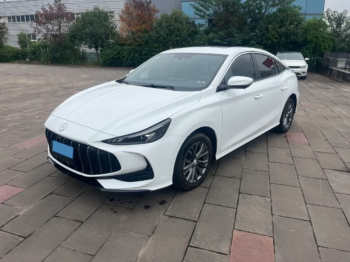 2025 MG 5 1.5L 129HP L4 CVT