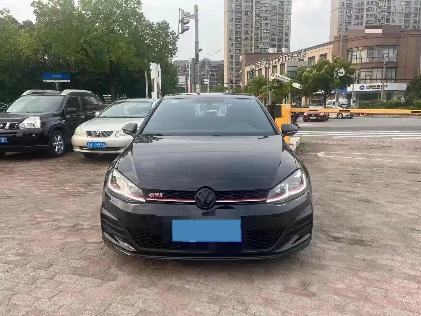 2019 VOLKSWAGEN GOLFGTI thumbnail 2