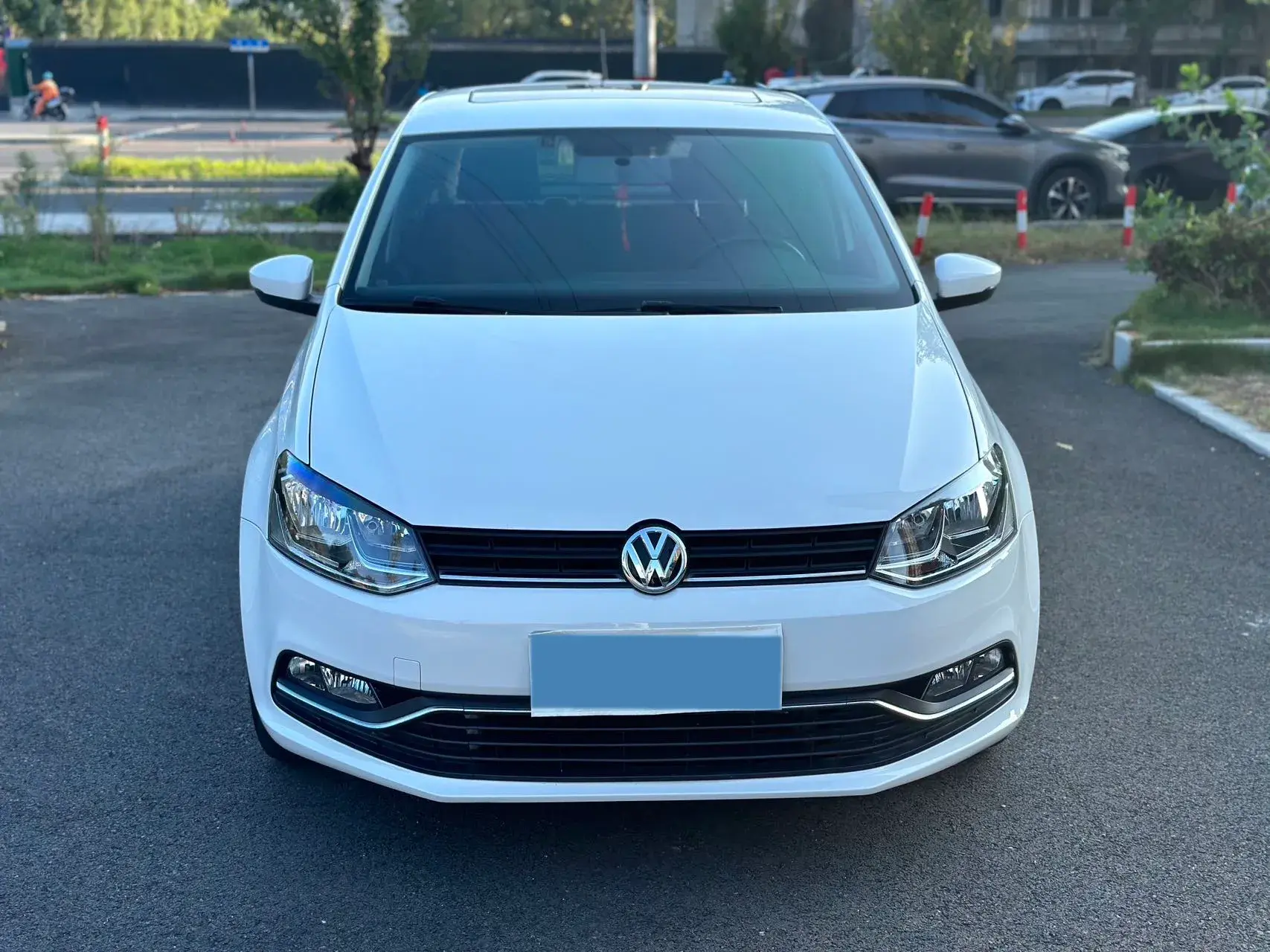 2018 VOLKSWAGEN POLO thumbnail 2