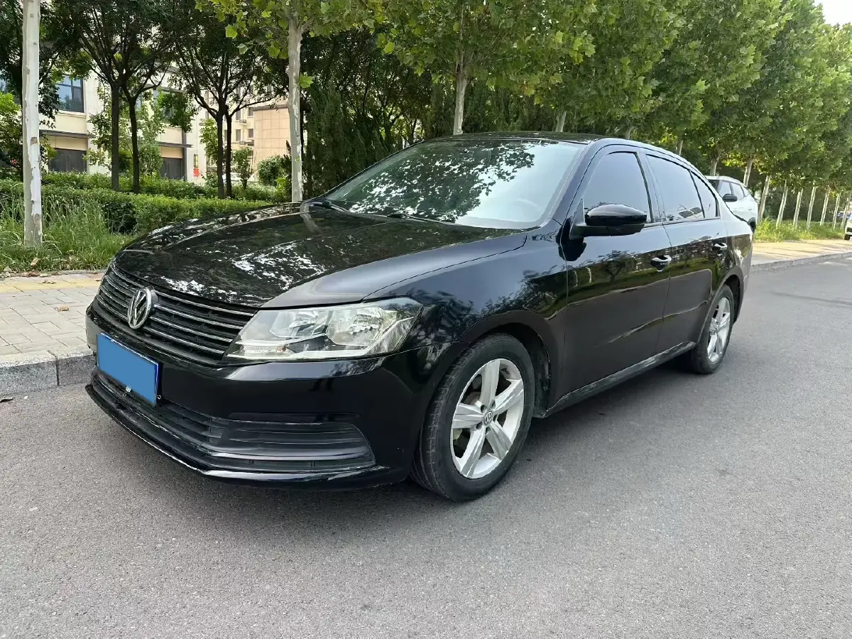 2017 Volkswagen Lavida 1.6L 110HP L4 6AT
