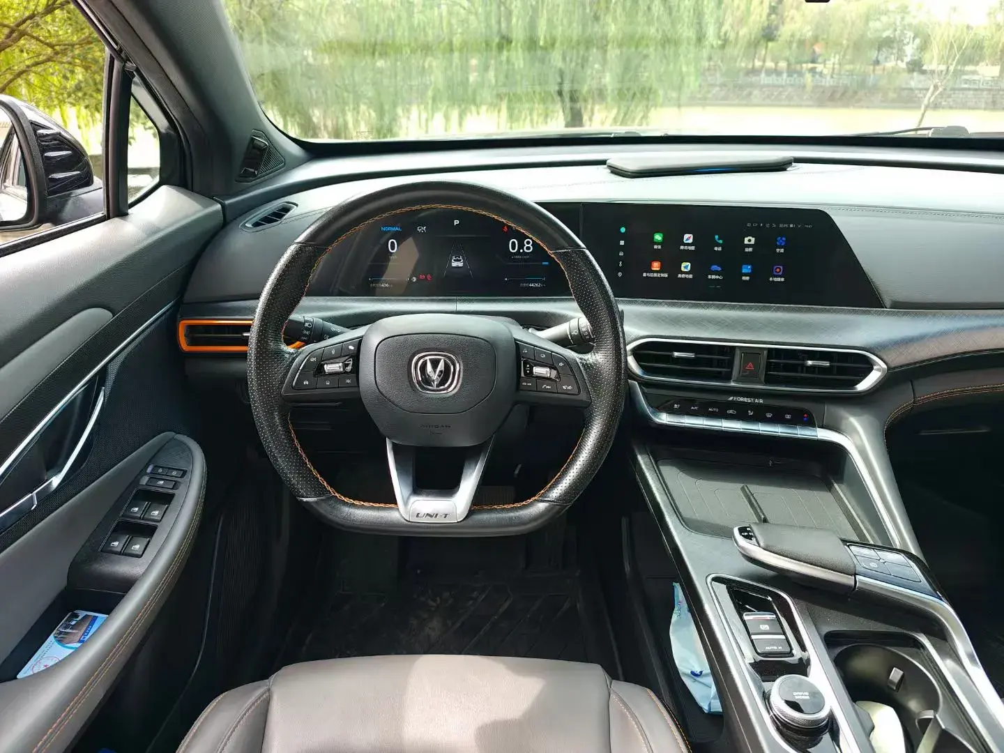 2022 CHANGAN UNI-T thumbnail 2