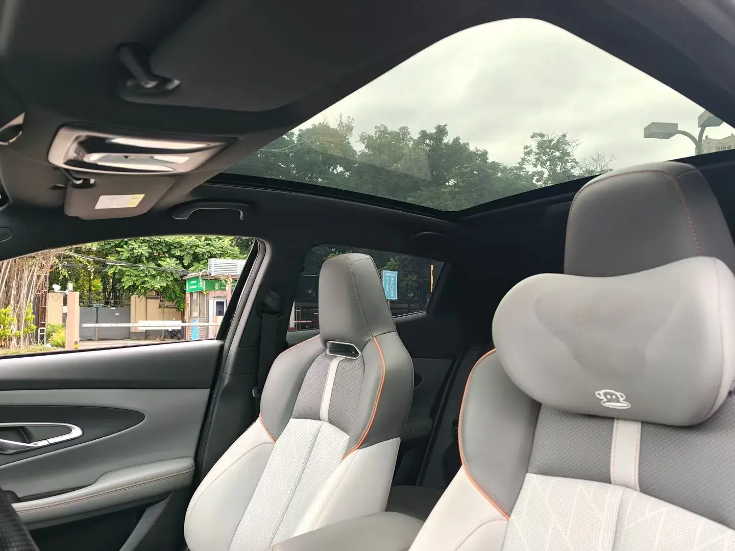 2022 CHANGAN UNI-T thumbnail 3