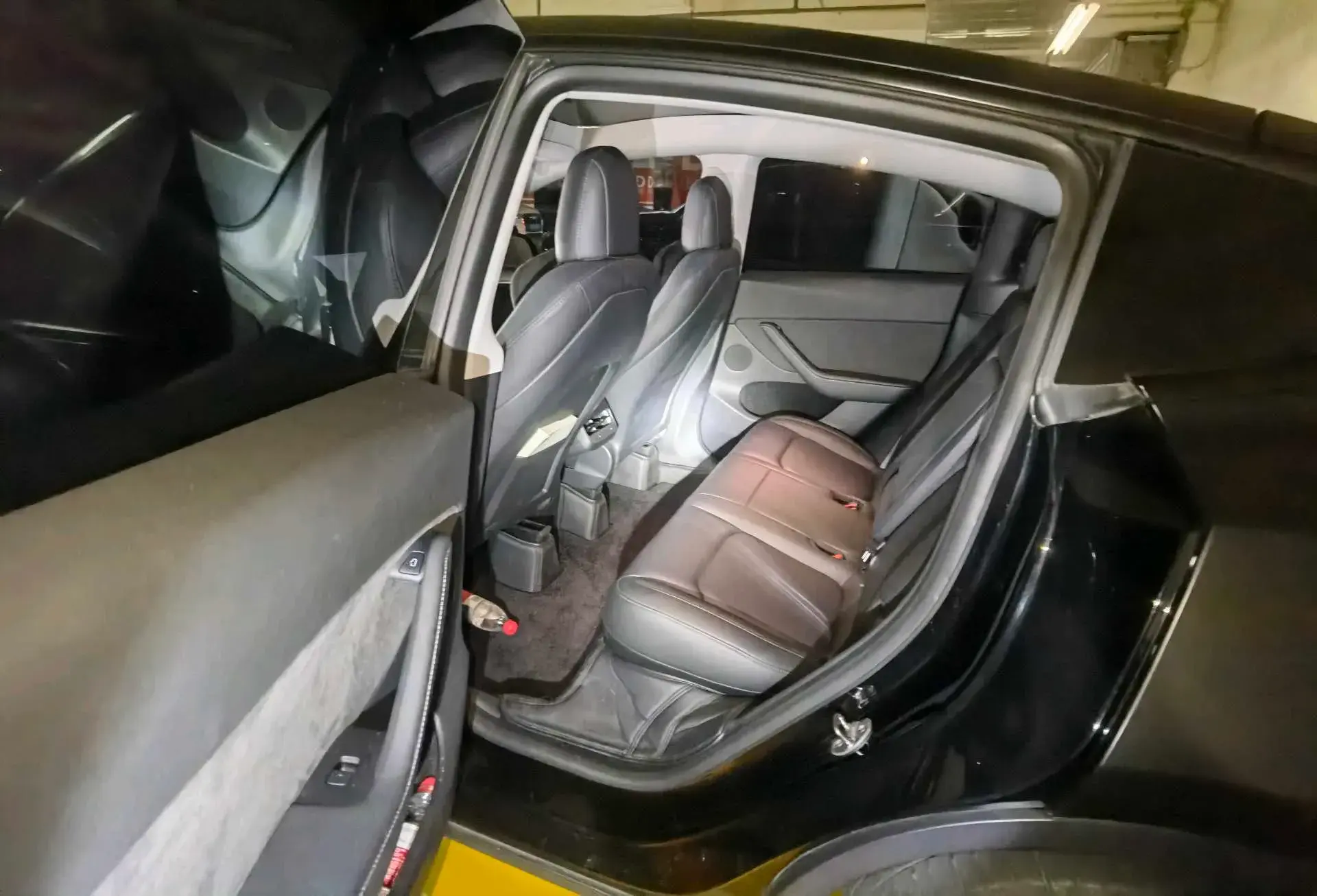 2021 TESLA MODEL thumbnail 2