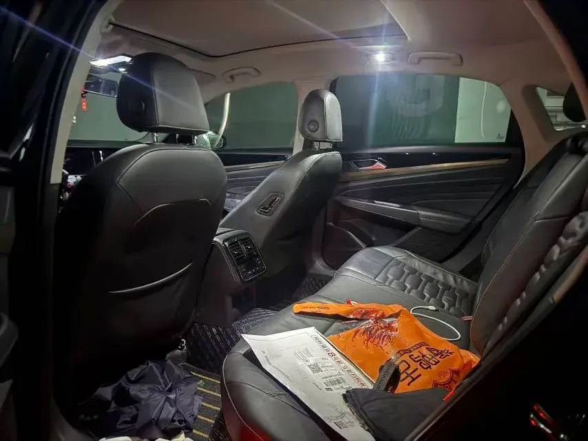 2020 VOLKSWAGEN PASSAT thumbnail 4