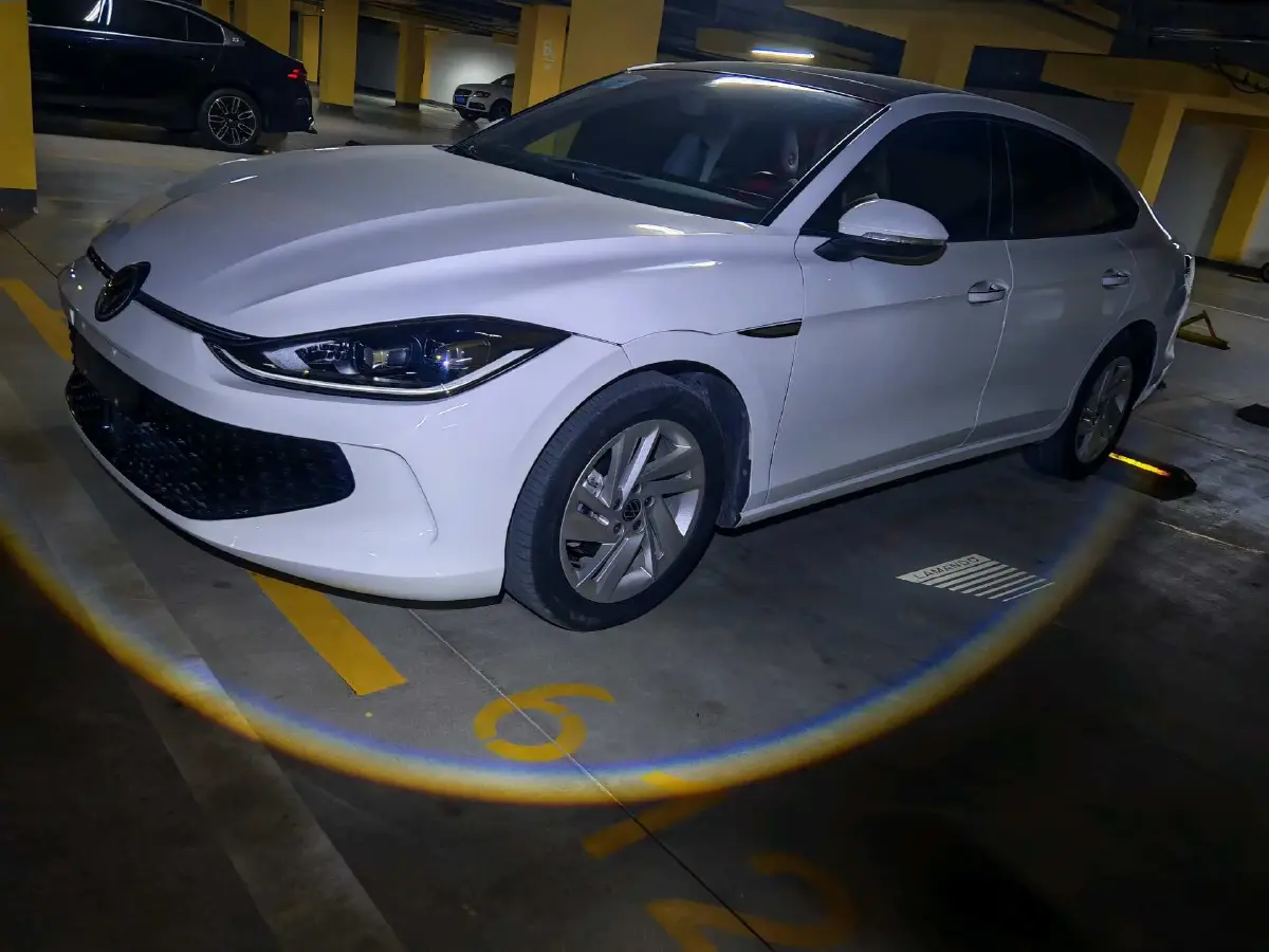 2022 Volkswagen Lamando 1.4T 150HP L4 7DCT