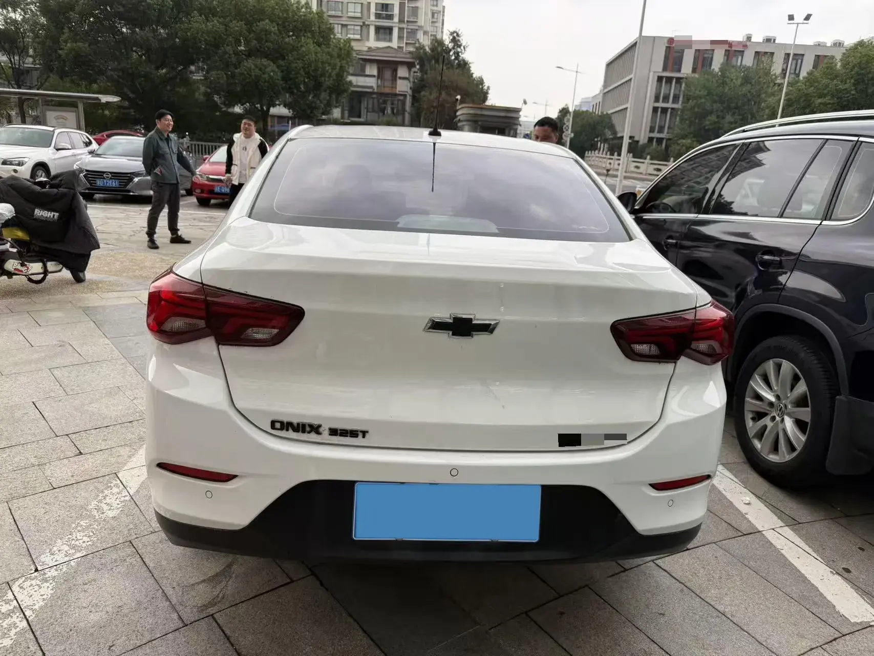 2020 CHEVROLET CAVALIER thumbnail 4