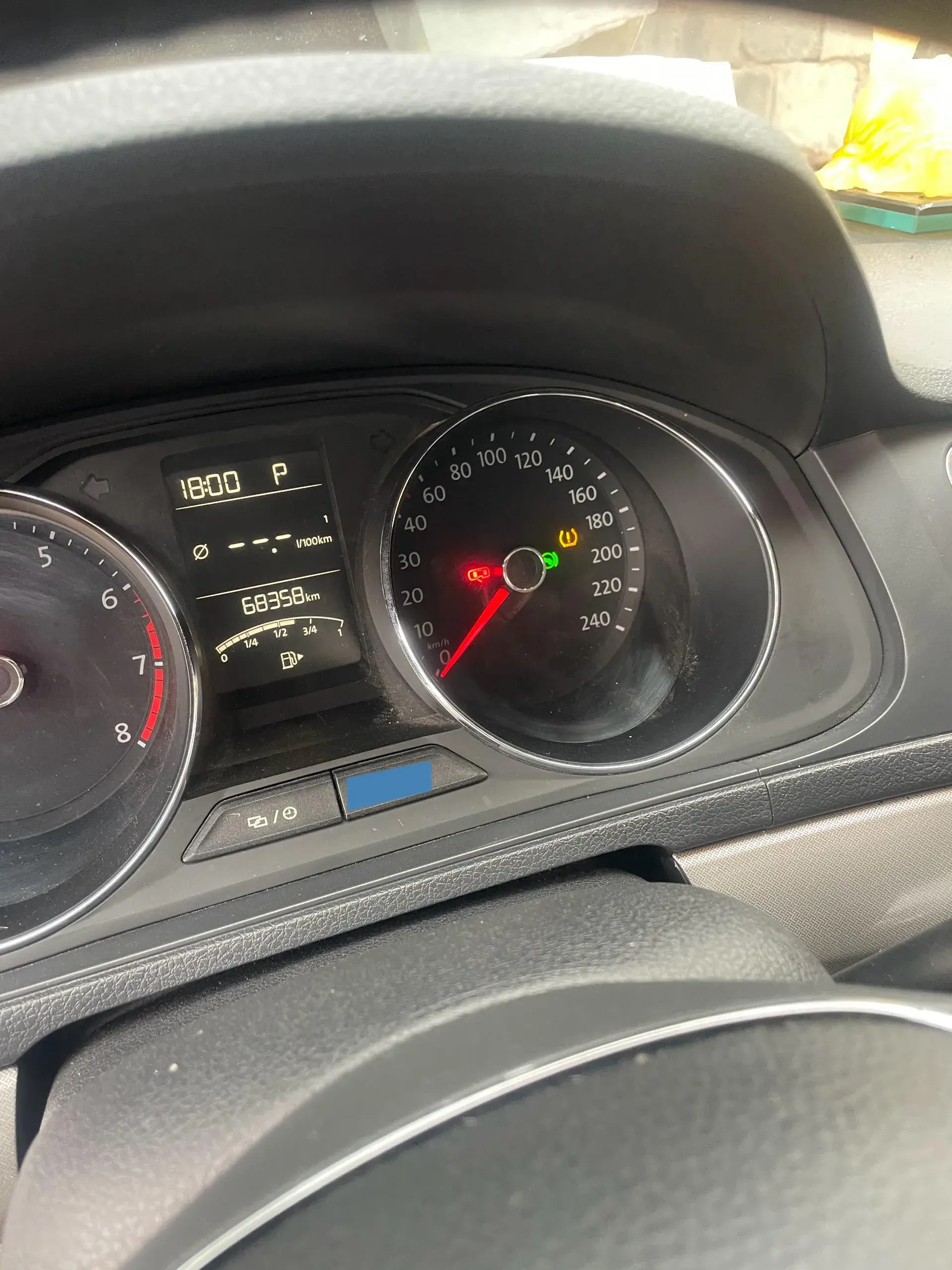 2017 VOLKSWAGEN LAVIDA thumbnail 4