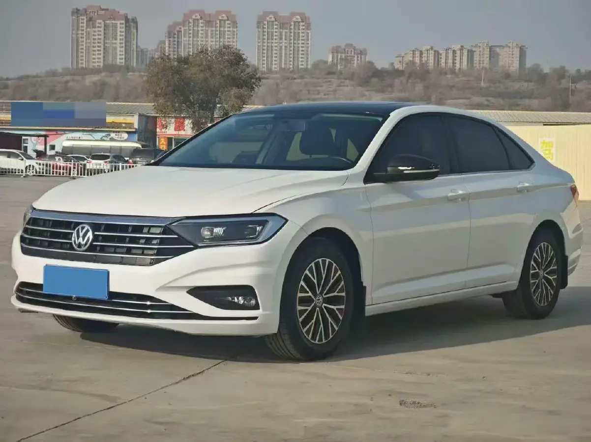 2019 Volkswagen Sagitar 1.4T 150HP L4 7DCT