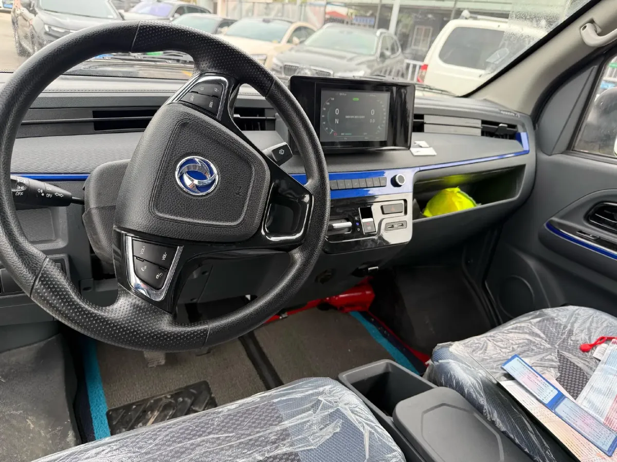 2024 Dongfeng YuFengEM27 BEV 41.472KWH,autocango,china used car exporter,china ev exporter,chinese used car exporter,chinese used ev exporter