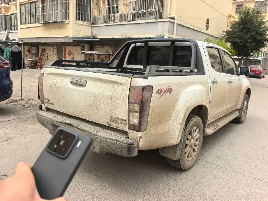 2020 ISUZU D-MAX thumbnail 4