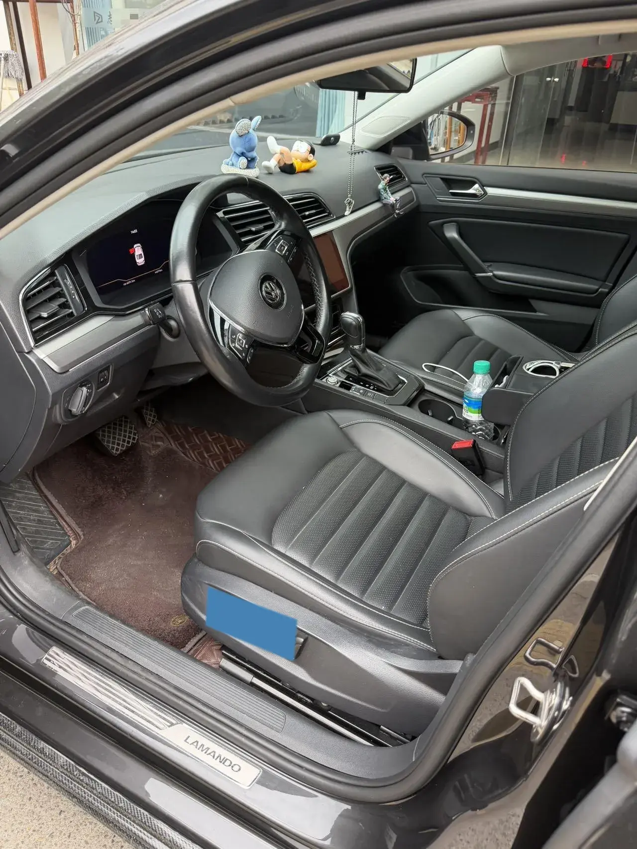 2021 VOLKSWAGEN LAMANDO thumbnail 4