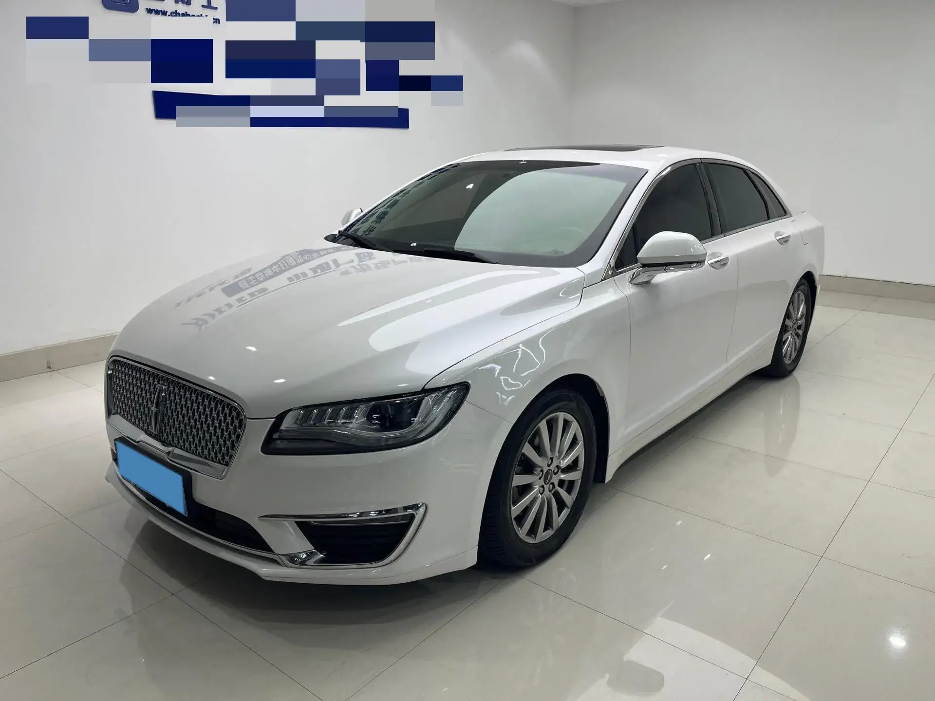 2018 LINCOLN MKZ view 1