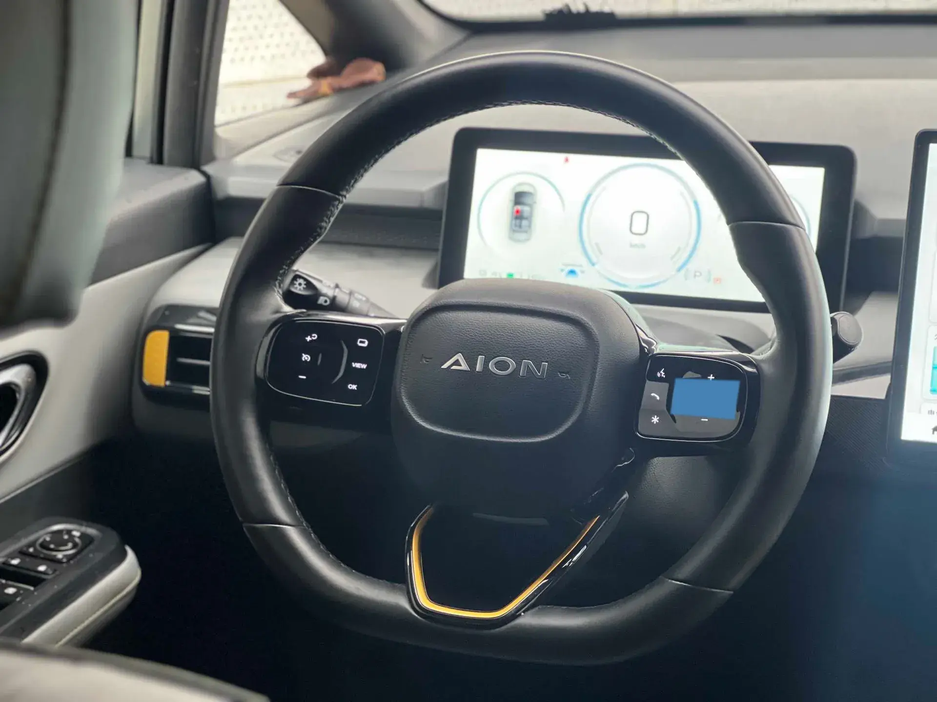 2022 AION Y thumbnail 2