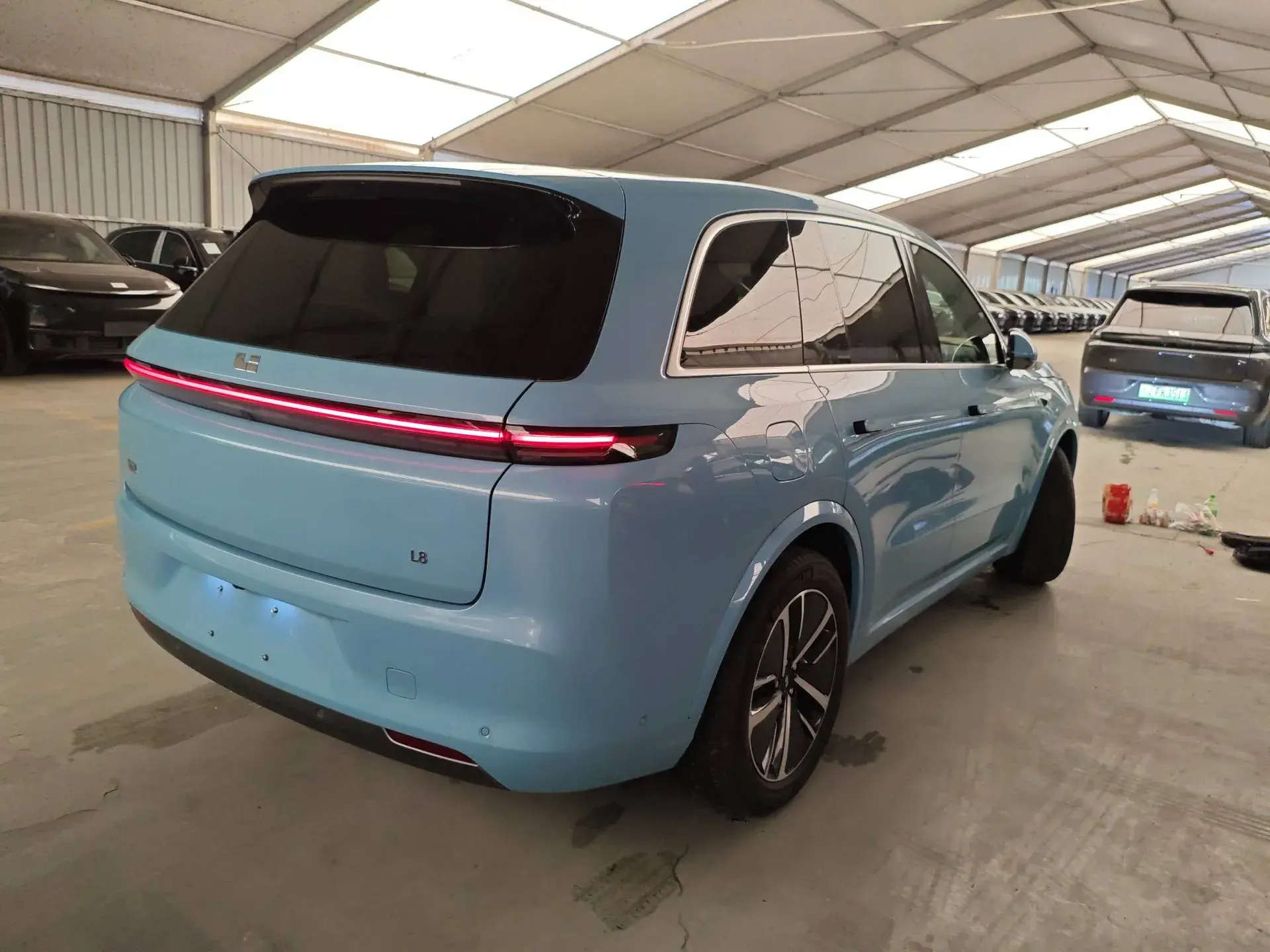 2024 LI L8 thumbnail 4