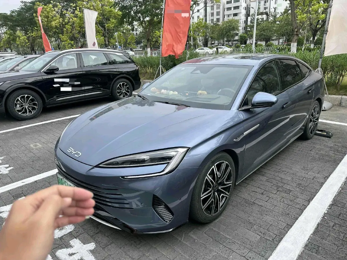 2023 BYD Seal 1.5T 139HP L4 E-CVT PHEV 30.7KWH