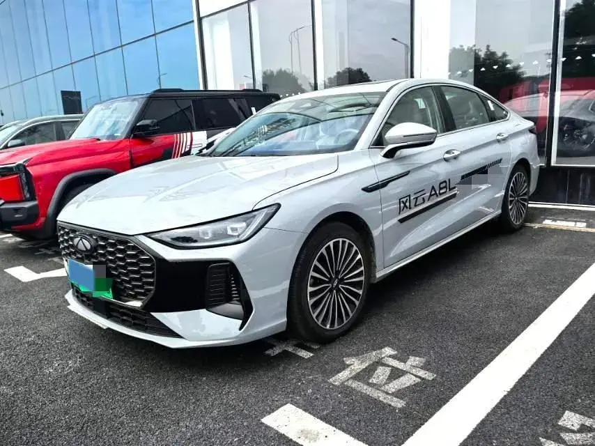 2025 Fulwin FulwinA8L 1.5T 156HP L4 1DHT PHEV 18.67KWH