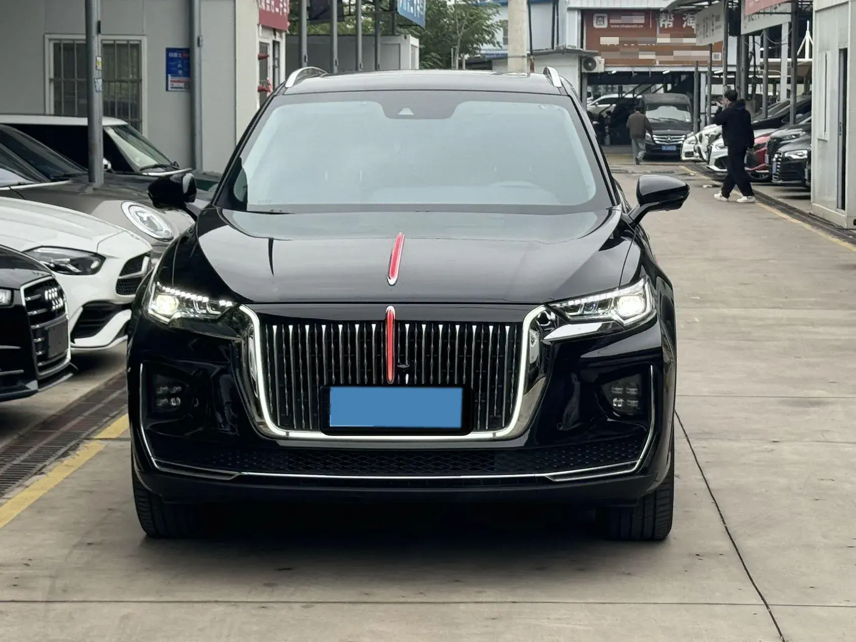 2022 HONGQI HS5 thumbnail 2