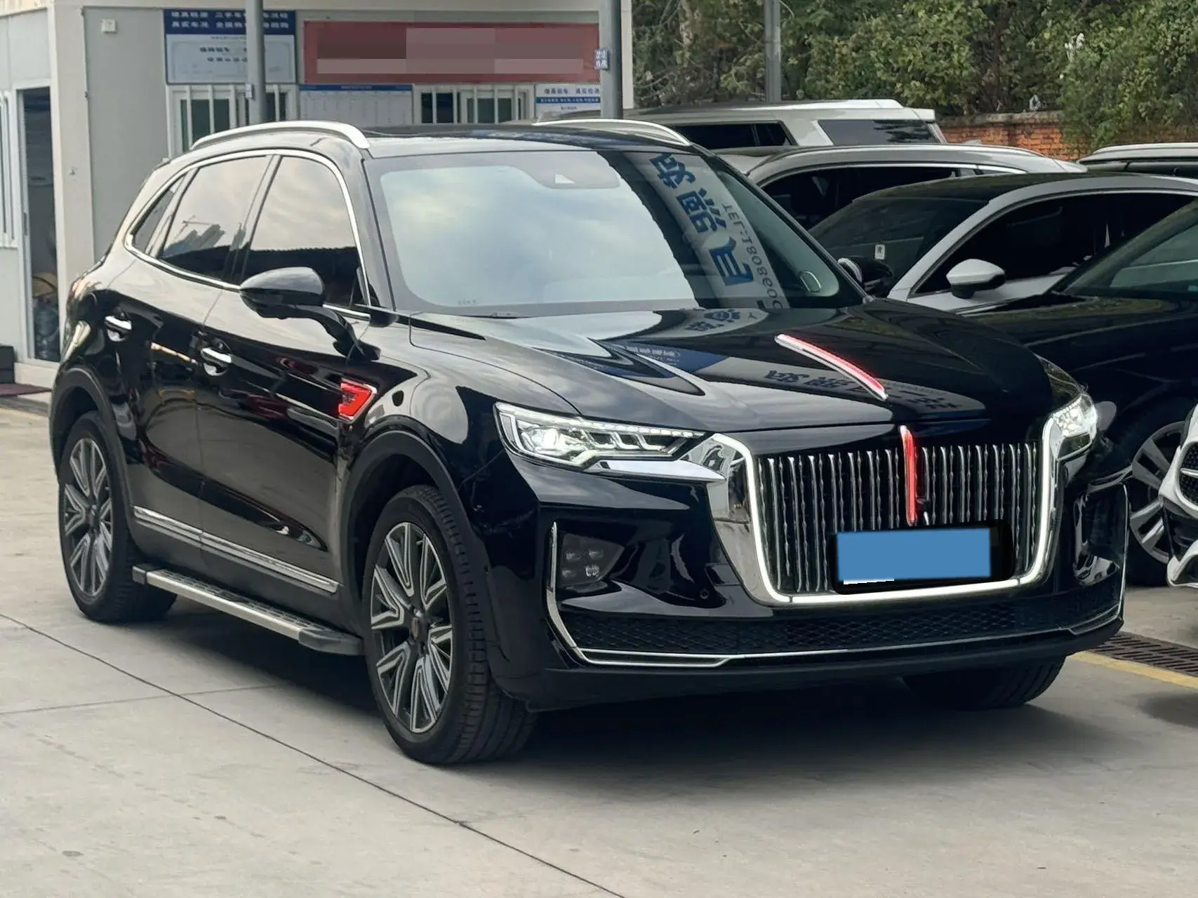 2022 HONGQI HS5 thumbnail 3