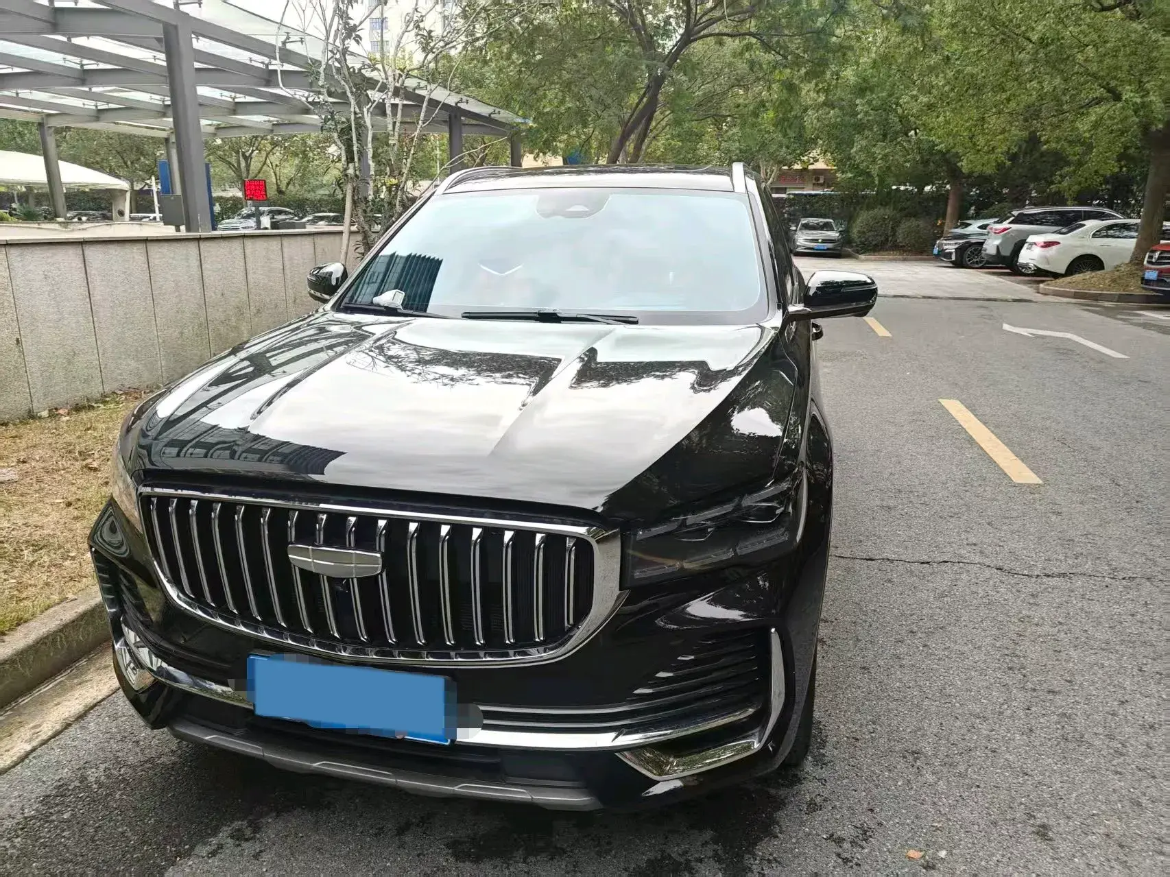 2025 GEELY MONJARO thumbnail 2