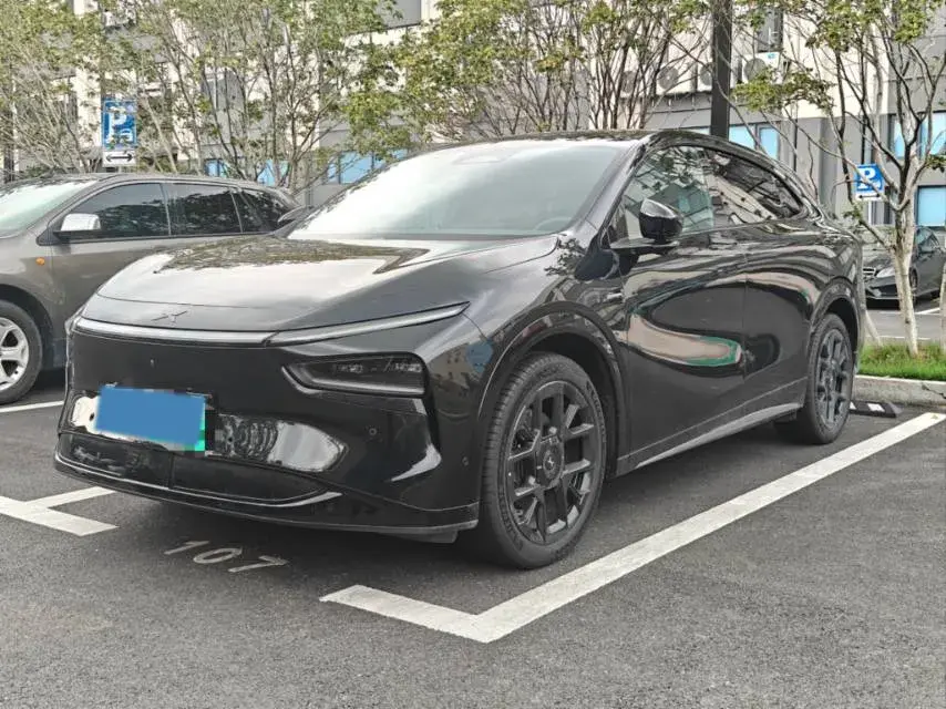 2025 XPENG G7 view 1