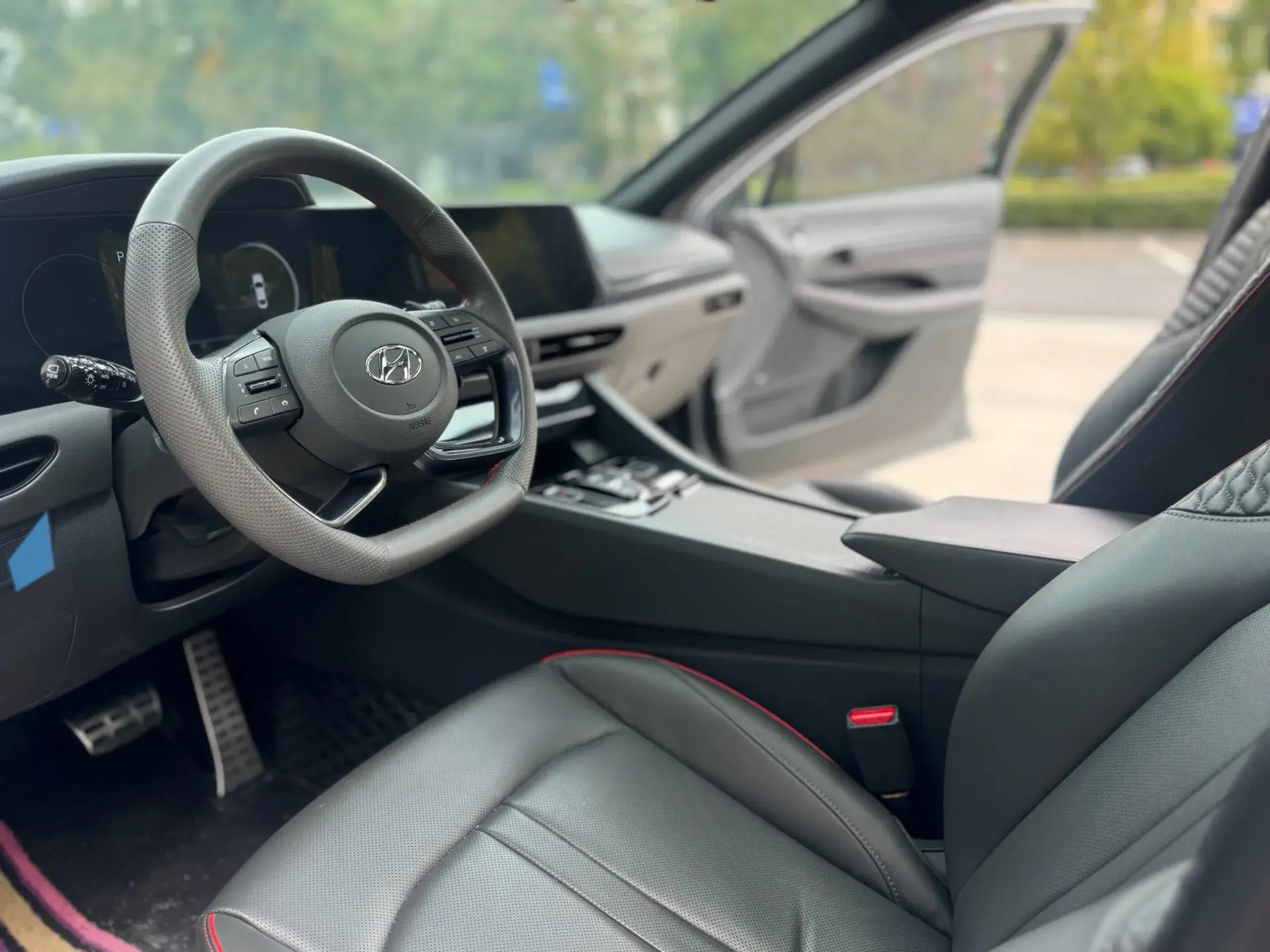 2020 HYUNDAI SONATA thumbnail 4