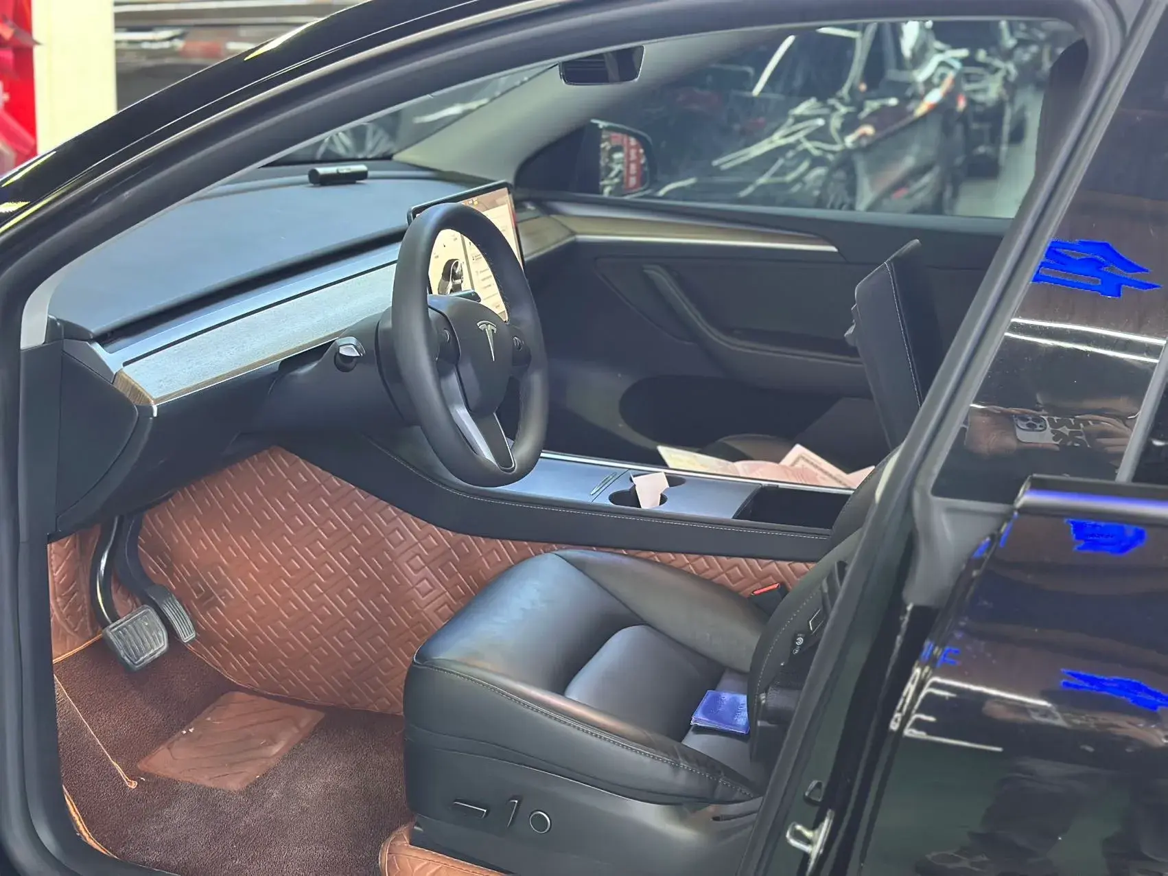 2022 TESLA MODEL thumbnail 2