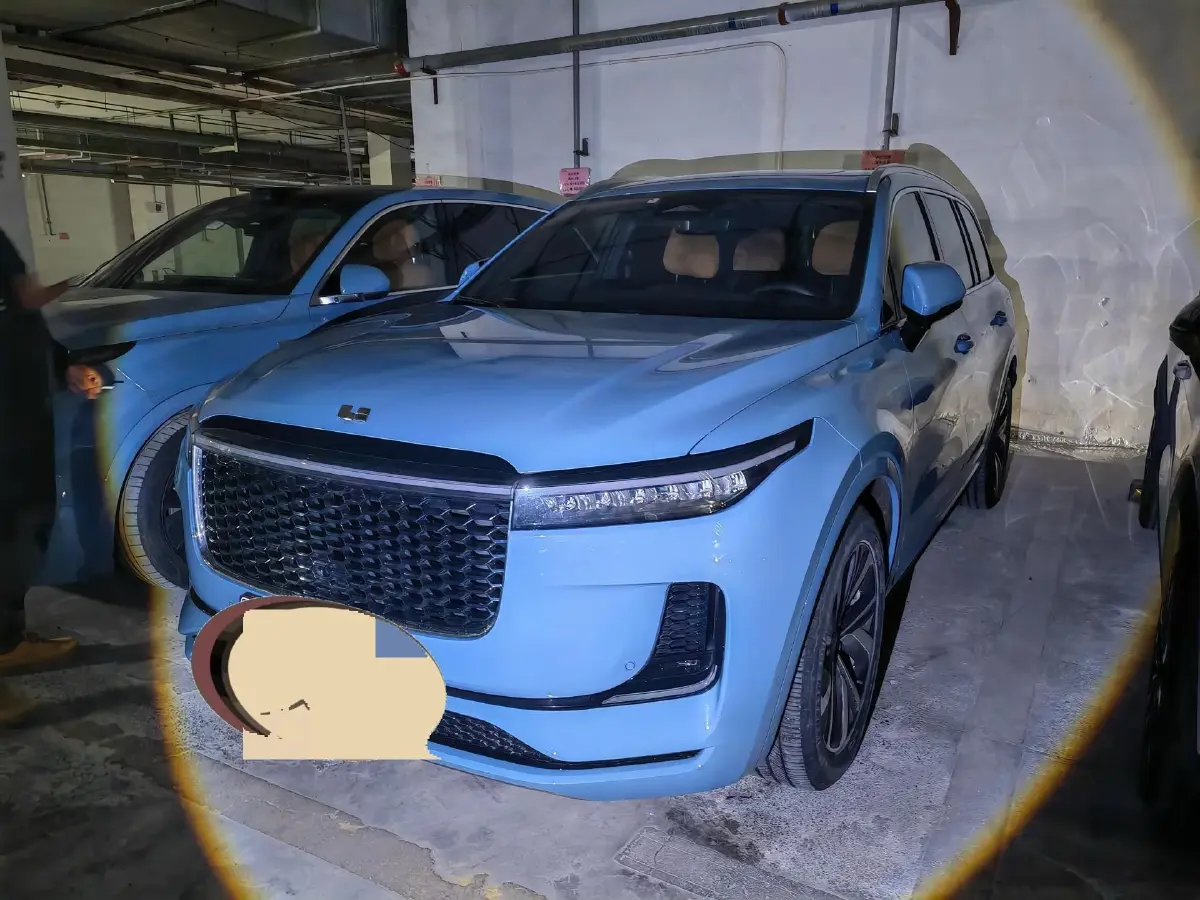 2021 Li ONE Range Extended 131HP REEV 40.5KWH