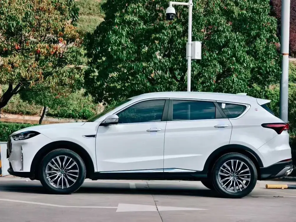 2023 JETOUR X70 thumbnail 4