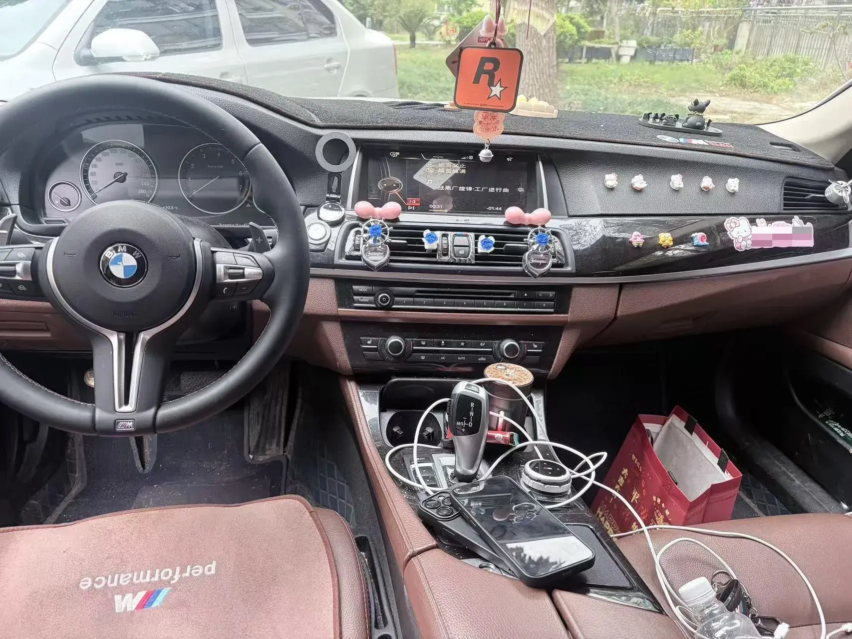 2021 GEELY MONJARO thumbnail 4