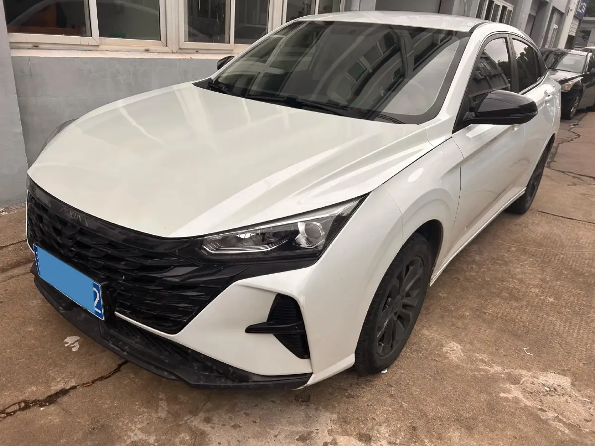 2023 DongFeng Aeolus YiXuan 1.5L 125HP L4 6DCT