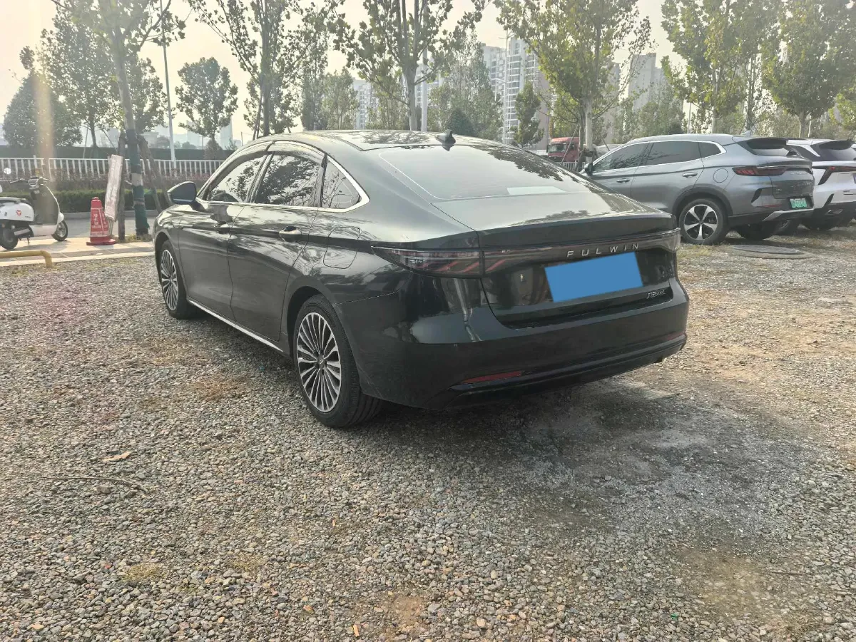 2025 Fulwin FulwinA8L 1.5T 156HP L4 1DHT PHEV 18.67KWH,autocango,china used car exporter,china ev exporter,chinese used car exporter,chinese used ev exporter