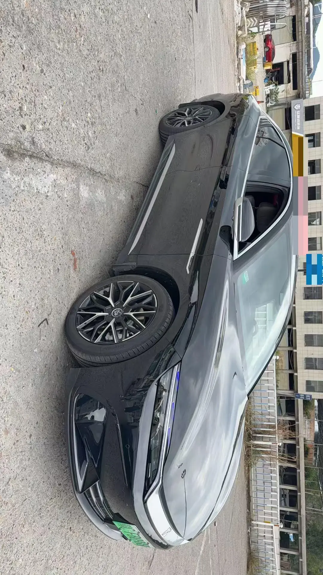 2025 BYD HAN thumbnail 4