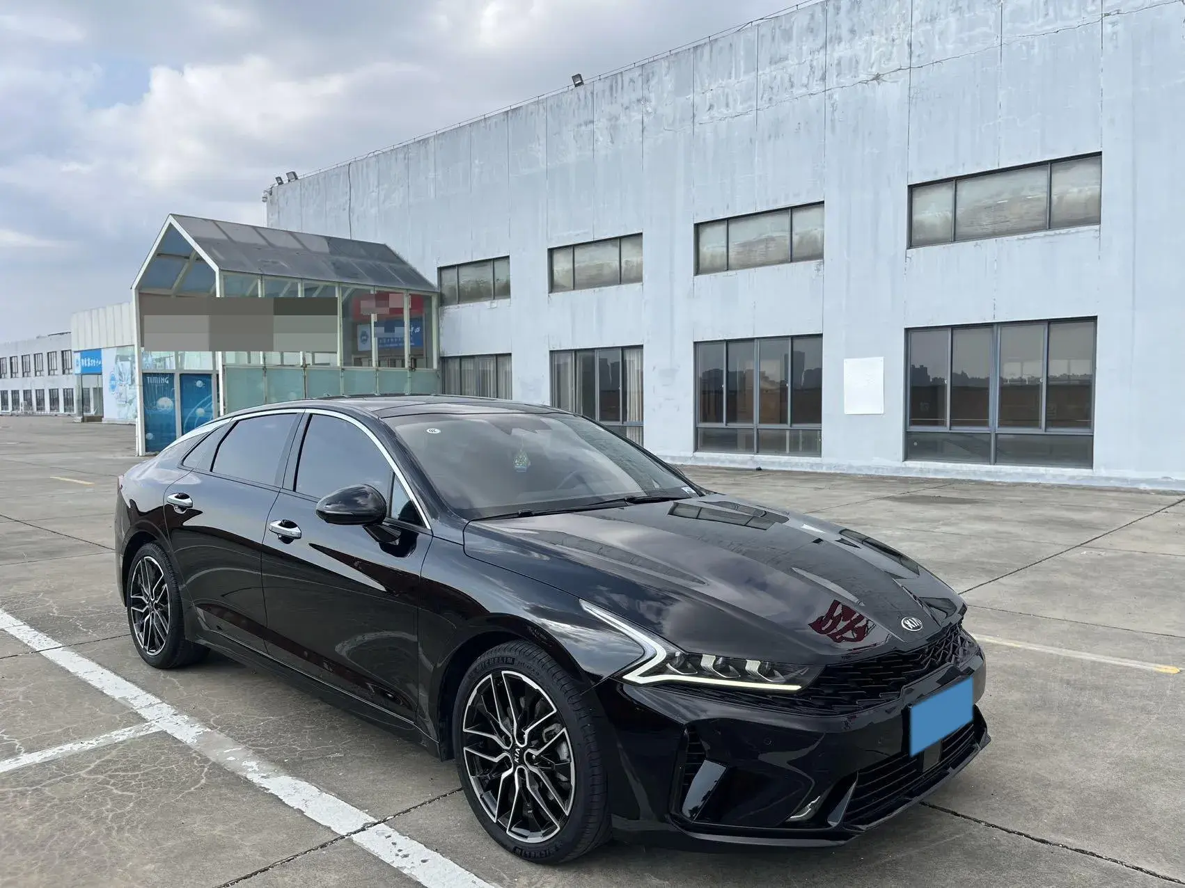 2020 KIA K5 thumbnail 3