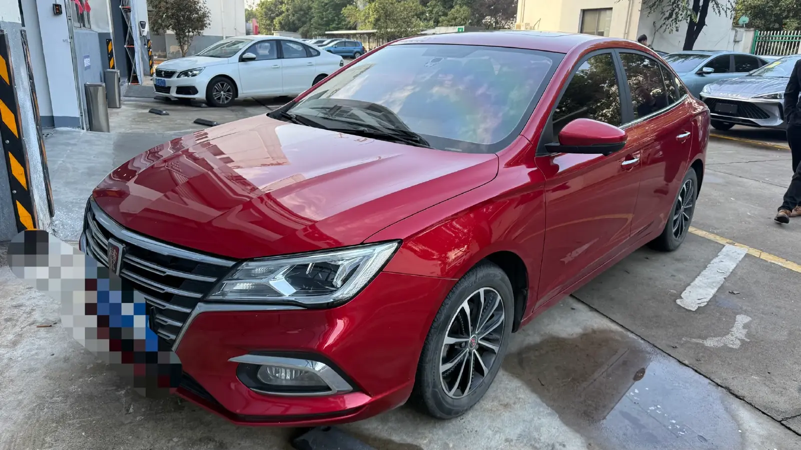 2020 Roewe i5 1.5L 120HP L4 CVT