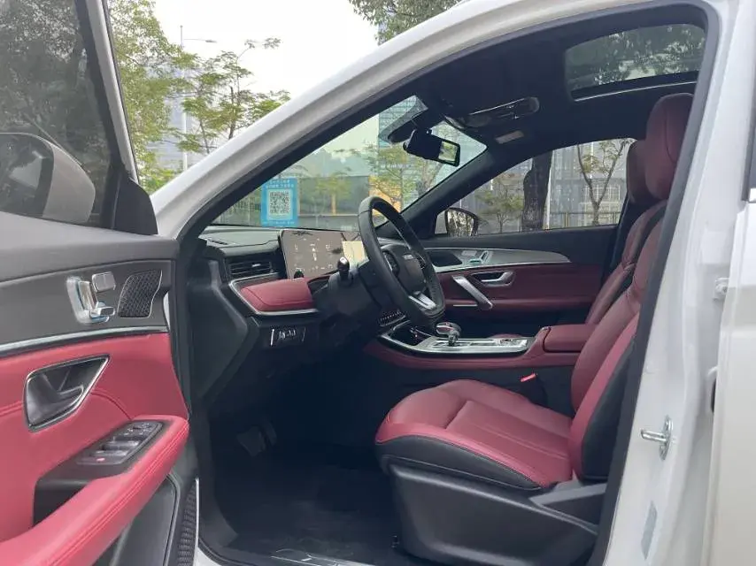 2025 JETOUR X70 thumbnail 4