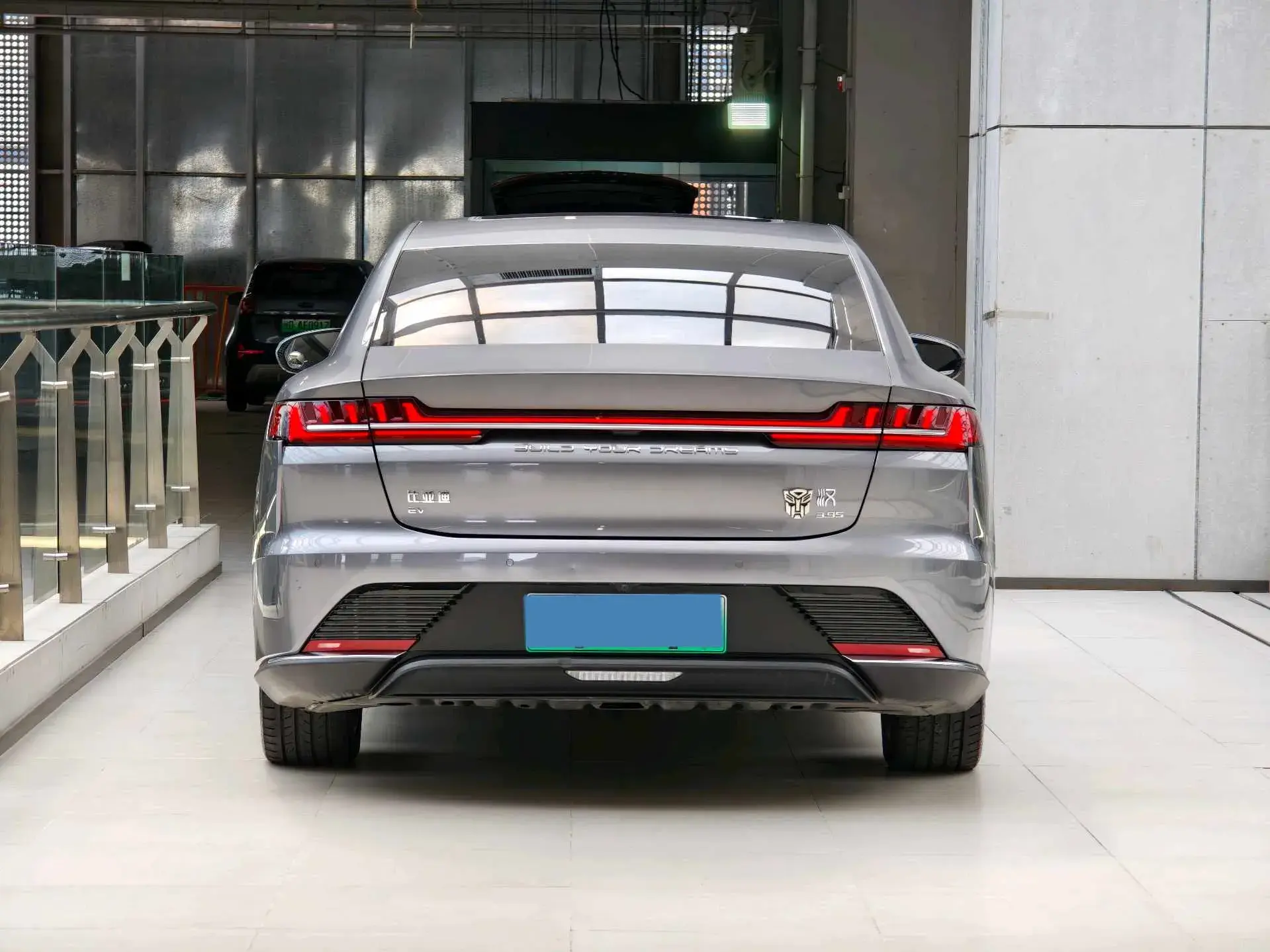 2020 BYD HAN thumbnail 4