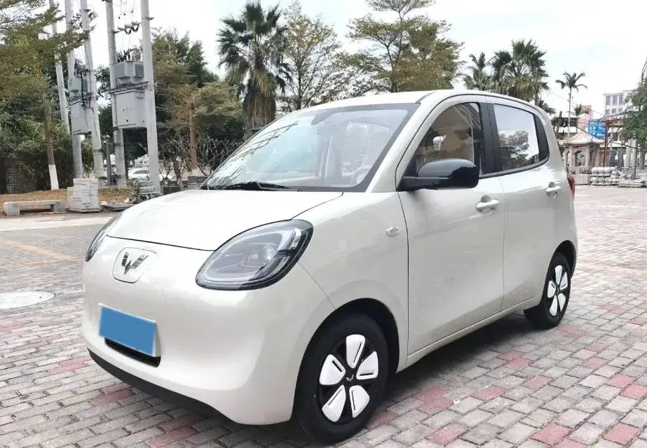 2025 WuLing HongGuang MINI EV BEV 16.2KWH