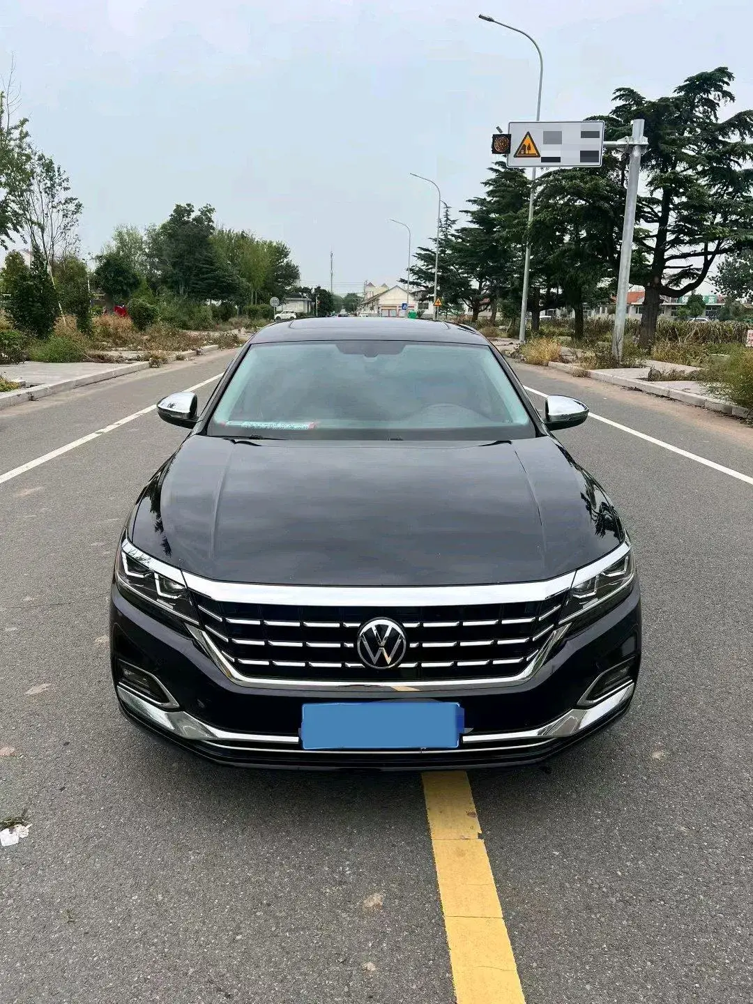 2019 VOLKSWAGEN PASSAT thumbnail 2