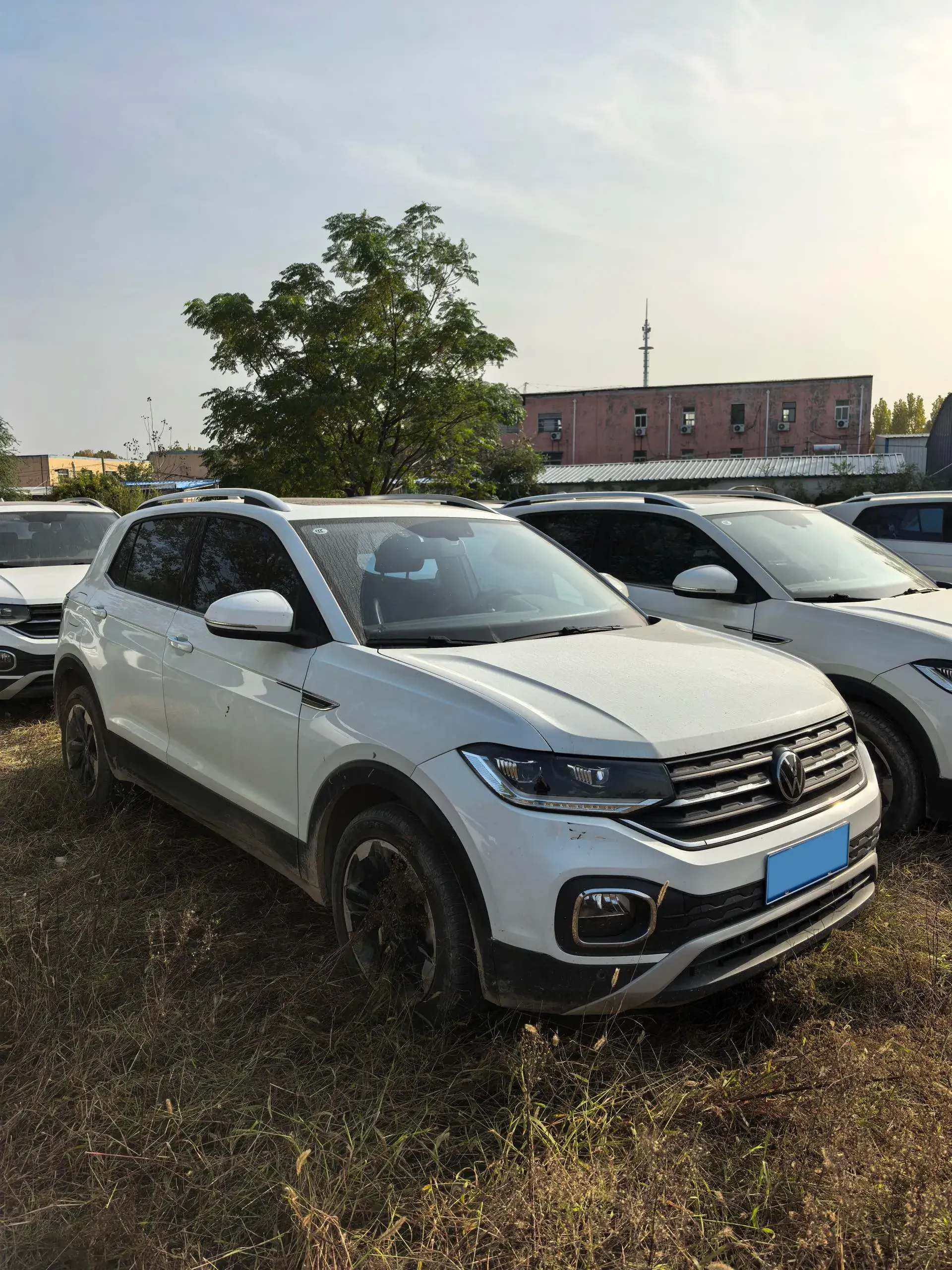 2023 VOLKSWAGEN TACQUA thumbnail 3