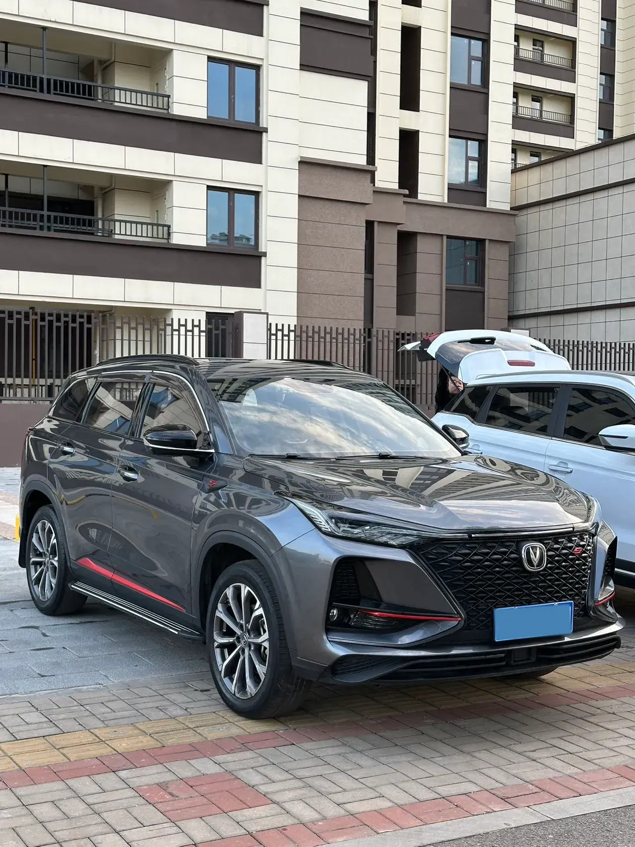 2020 CHANGAN CS75 thumbnail 3