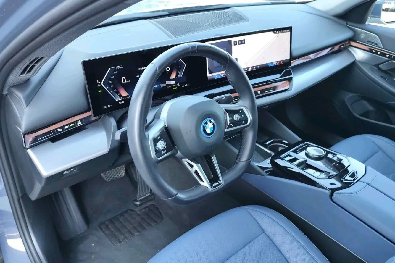 2024 BMW i5 BEV 79.05KWH,autocango,china used car exporter,china ev exporter,chinese used car exporter,chinese used ev exporter